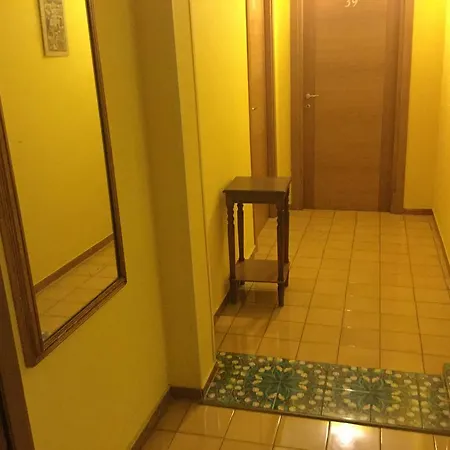 تورينغ فندق