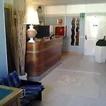 Touring Ξενοδοχείο 2*