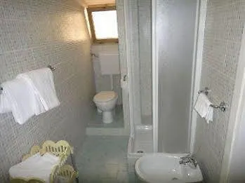 Otel Touring 2*