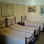 Touring Hotel 2*