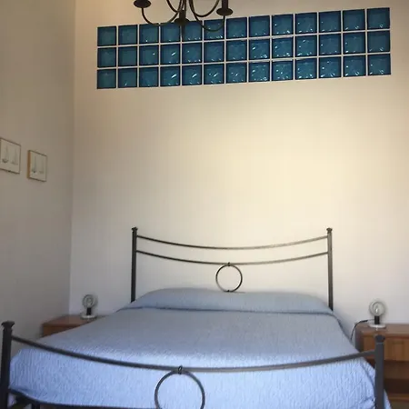 Szálloda Touring 2*