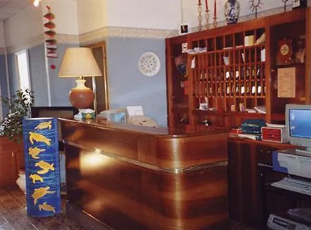Otel Touring