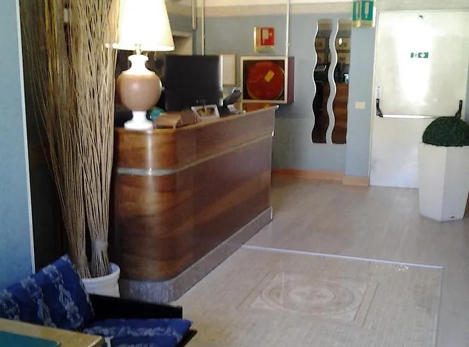 Touring Ξενοδοχείο 2*